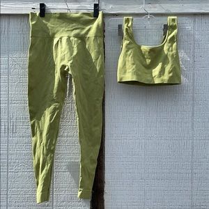 SET ACTIVE sports bra / legging set